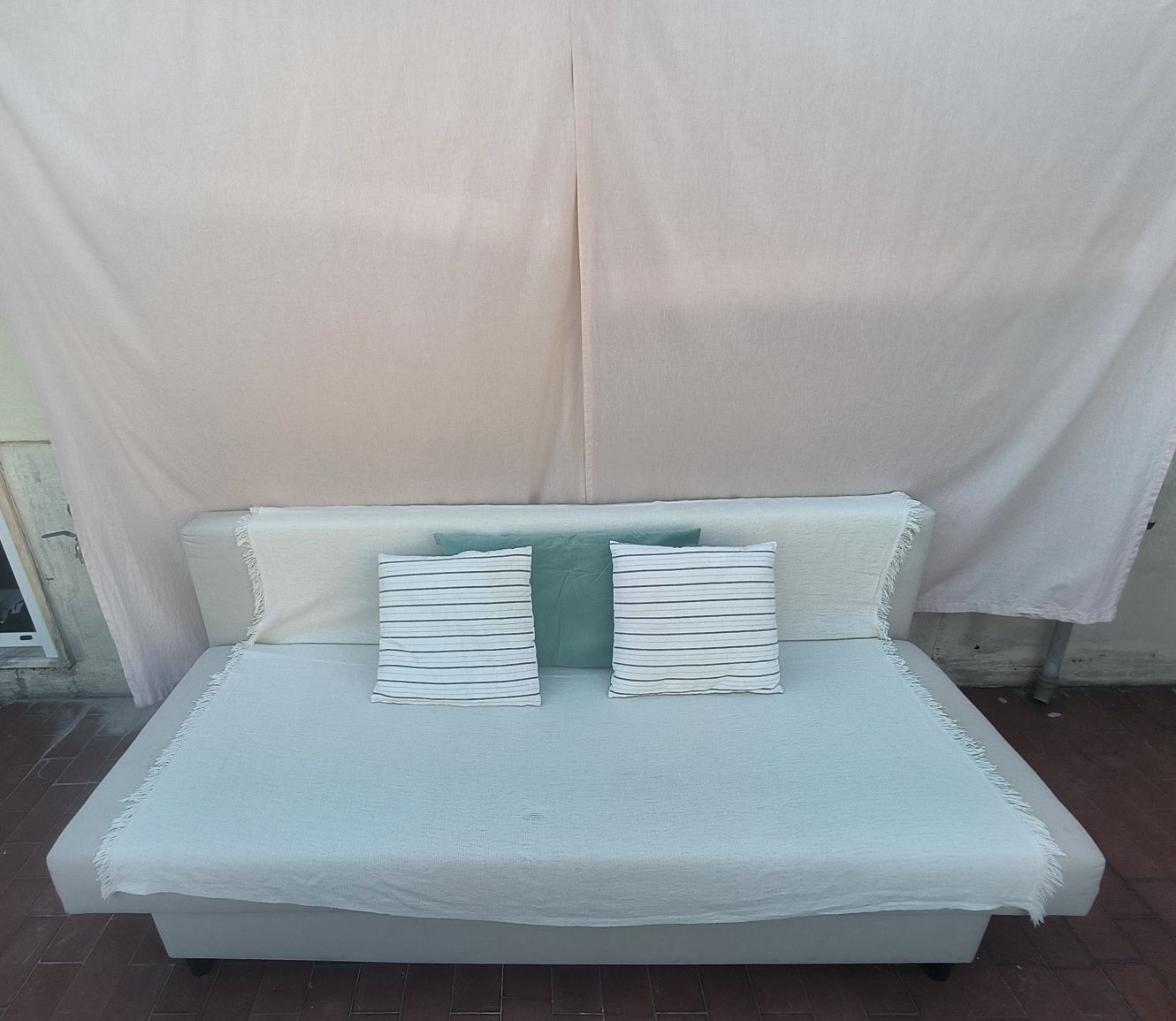 Sofá Cama Creme - IKEA