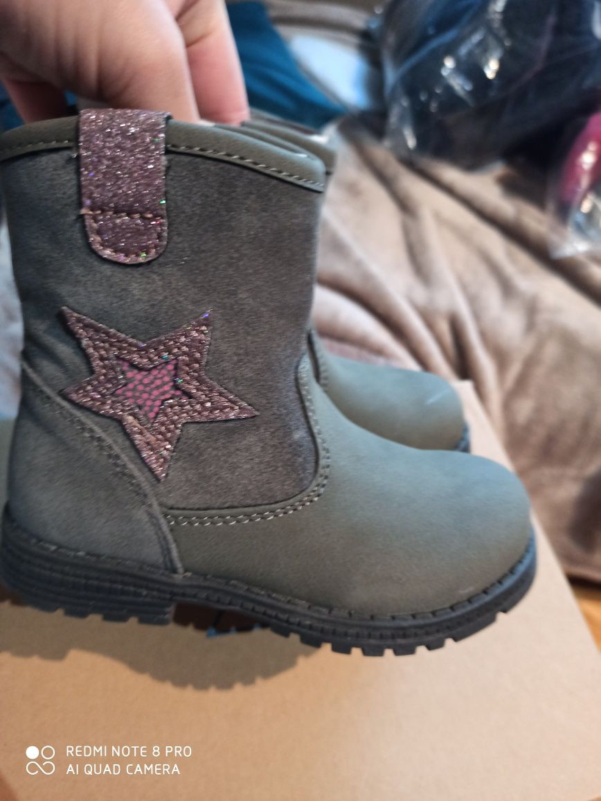 NOWE buty jesienno- zimowe skórzane FRIBOO r. 24 j EMEL MRUGAŁA zimowe