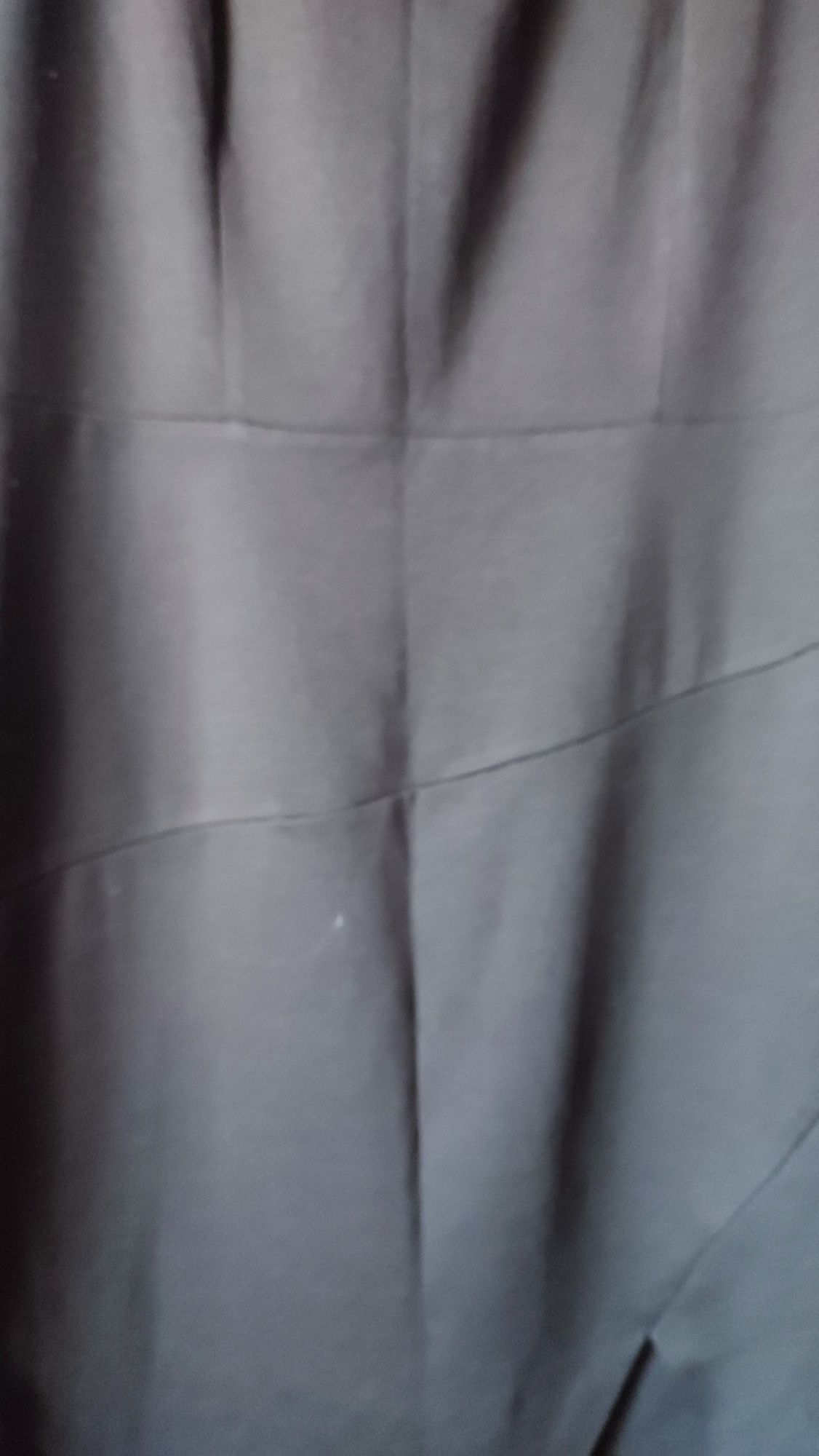 Sukienka czarna dopasowana
