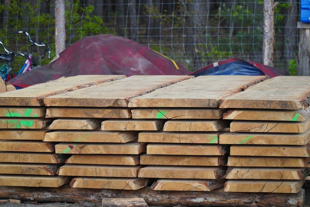 Tarcica dębowa i jesionowa 55 mm 2,4 m. Blaty i deski dębowe.