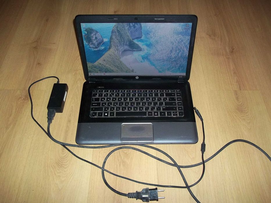 Продам Ноутбук hp .