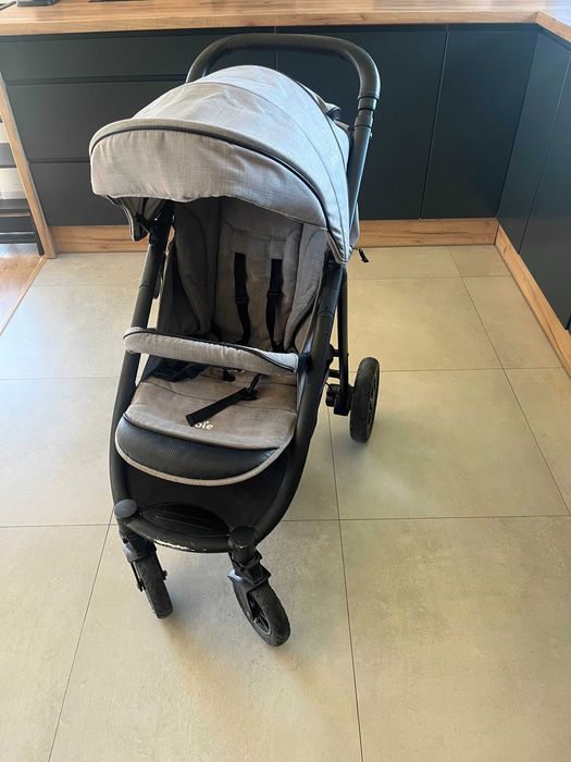Wózek spacerowy Joie (spacerówka)