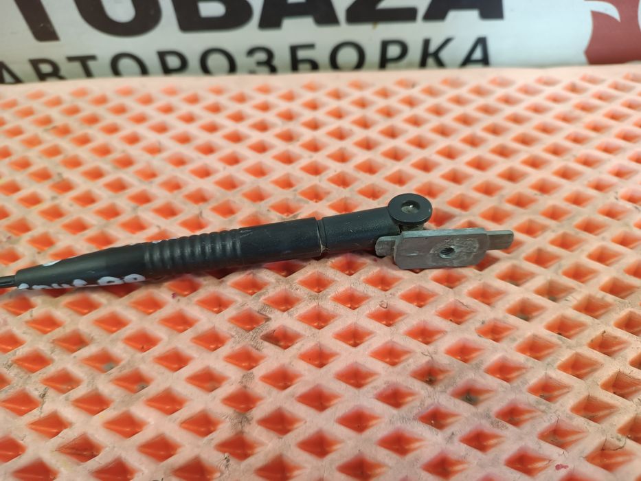 Антена Ford Cougar Антена на дах Форд Коугар