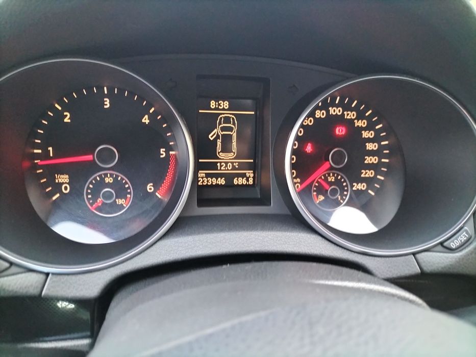 Golf 2000 TDI com 110cv