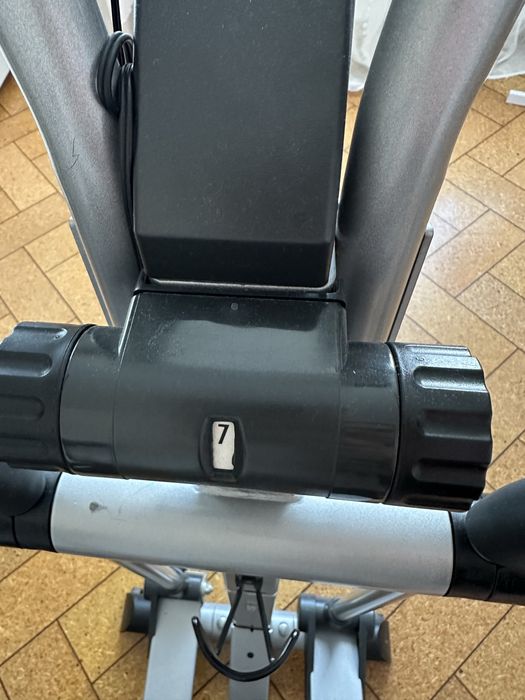 Orbitrek firmy Ketler bardzo masywnyjak nowy