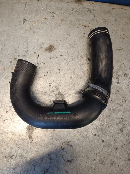 Патрубок інтеркулера Fiat doblo 1.6-2.0