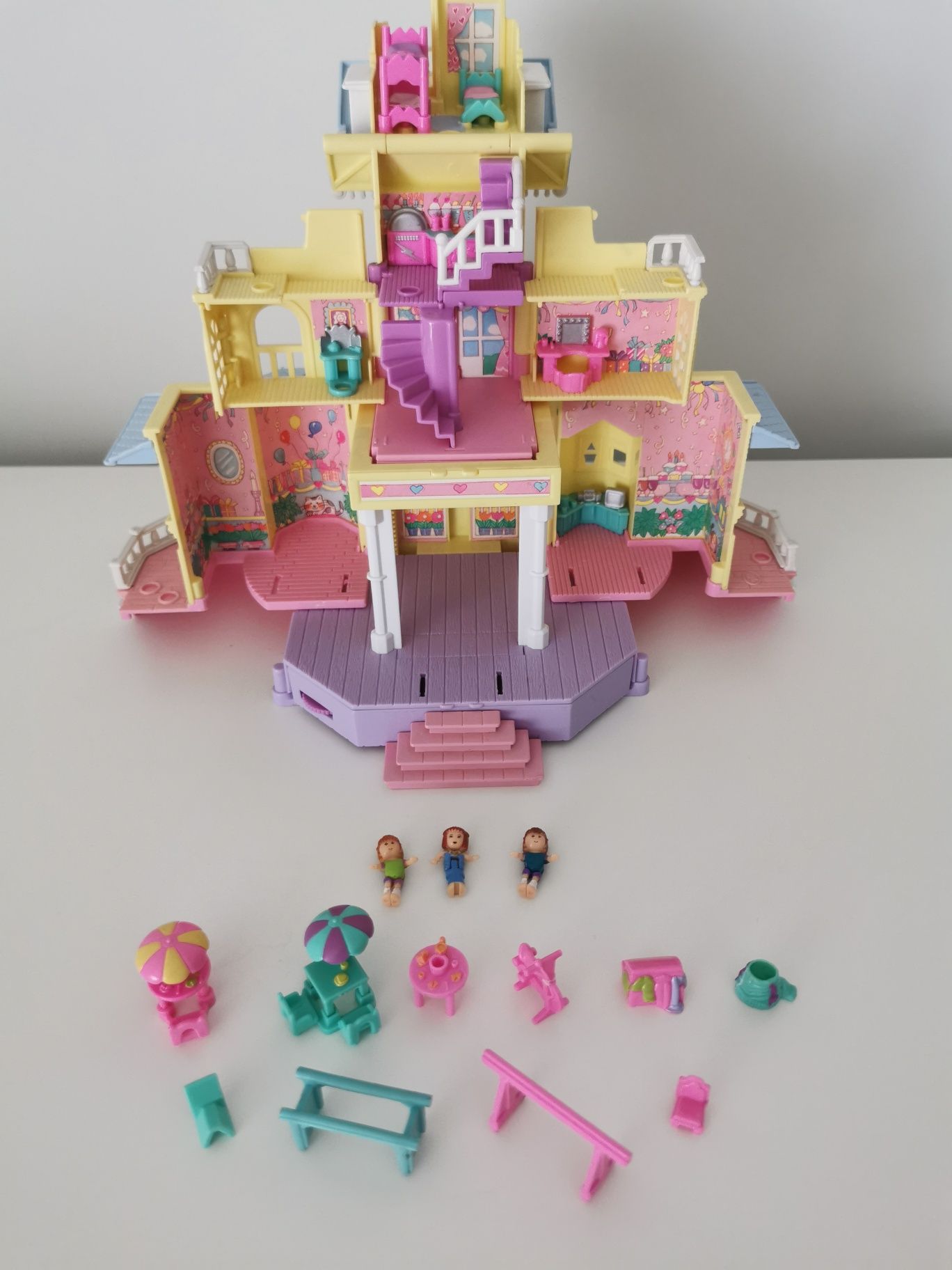 Polly Pocket Clubhouse