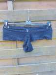 Stringi damskie koronkowe czarne  rozmiar 2XL/3XL
