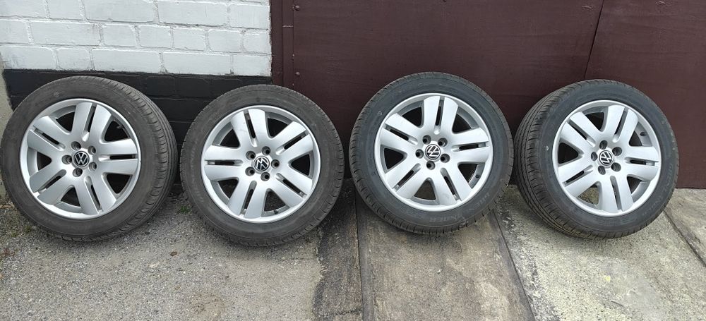 Продаються диски 5/100 r16 з резиною Grenlander 205/50 r16