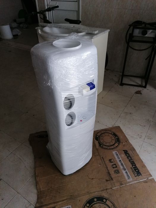 Dispensador, Máquina de água fresca e natural