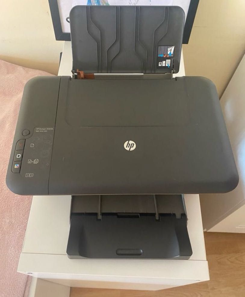 HP Deskjet 2050A