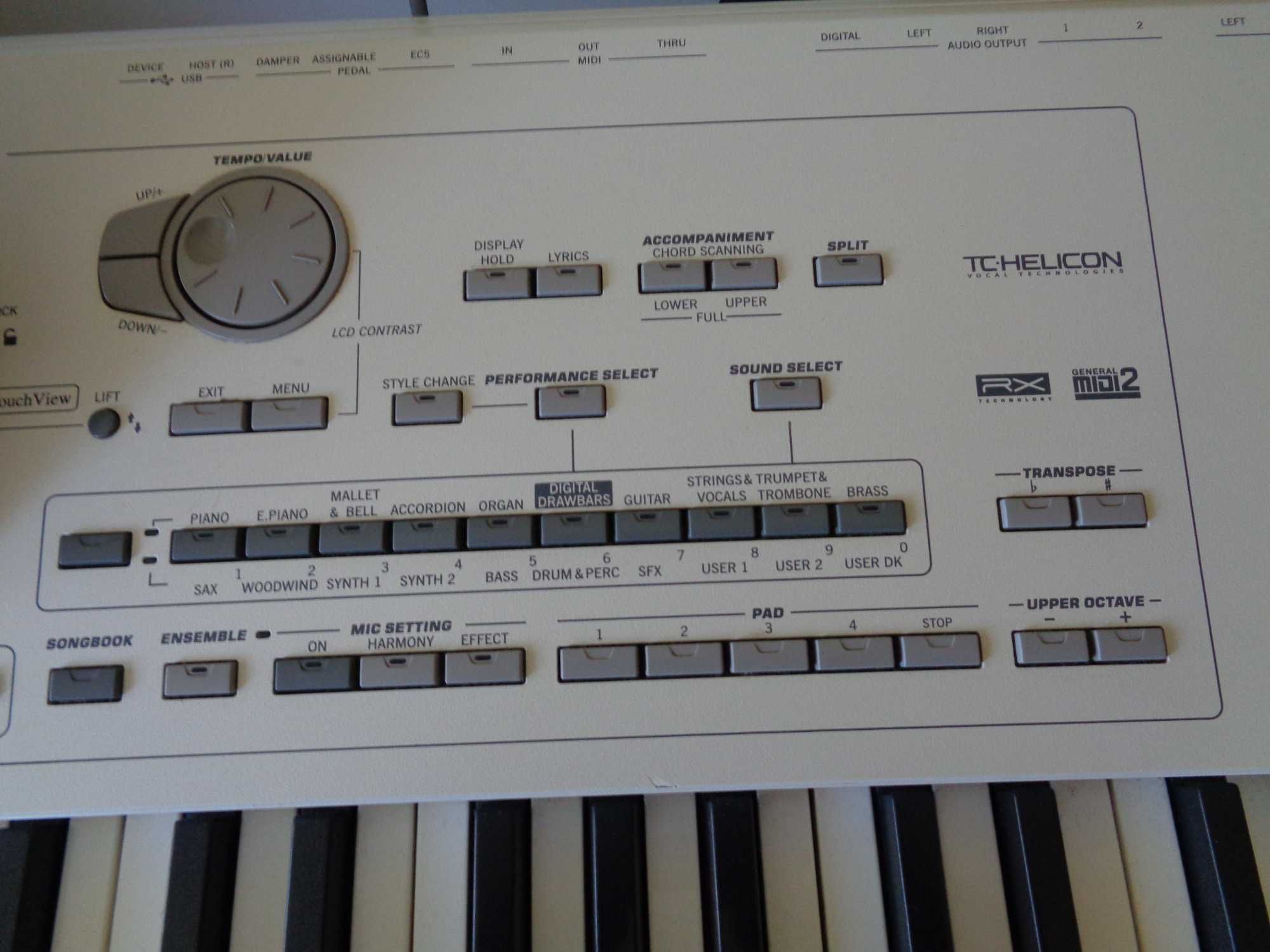 piano teclado arranjador orgão korg pa 2