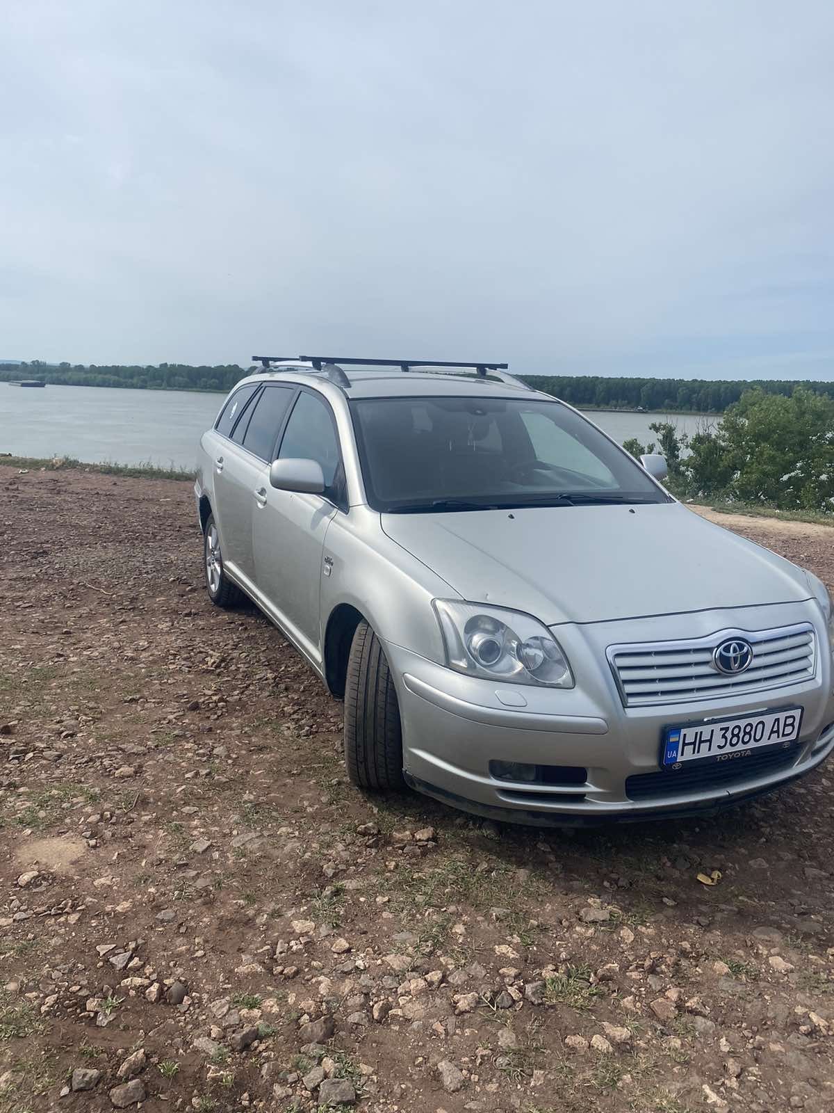 Продам Toyota Avensis 2004