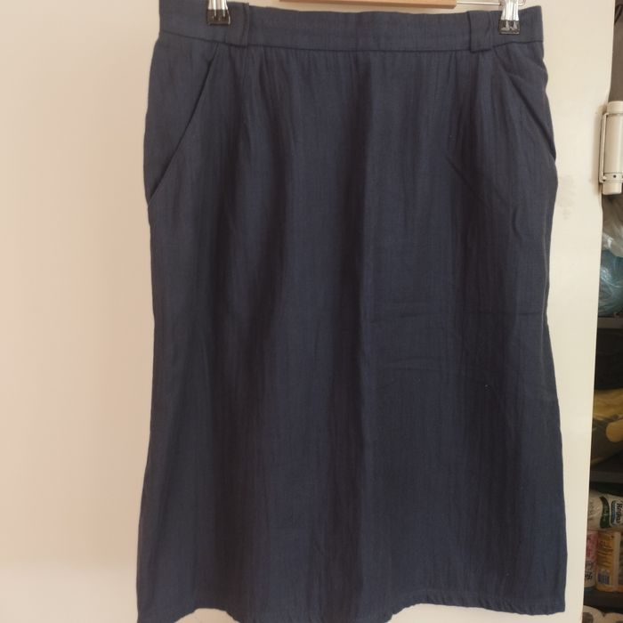 Ołówkowa spódnica na podszewce