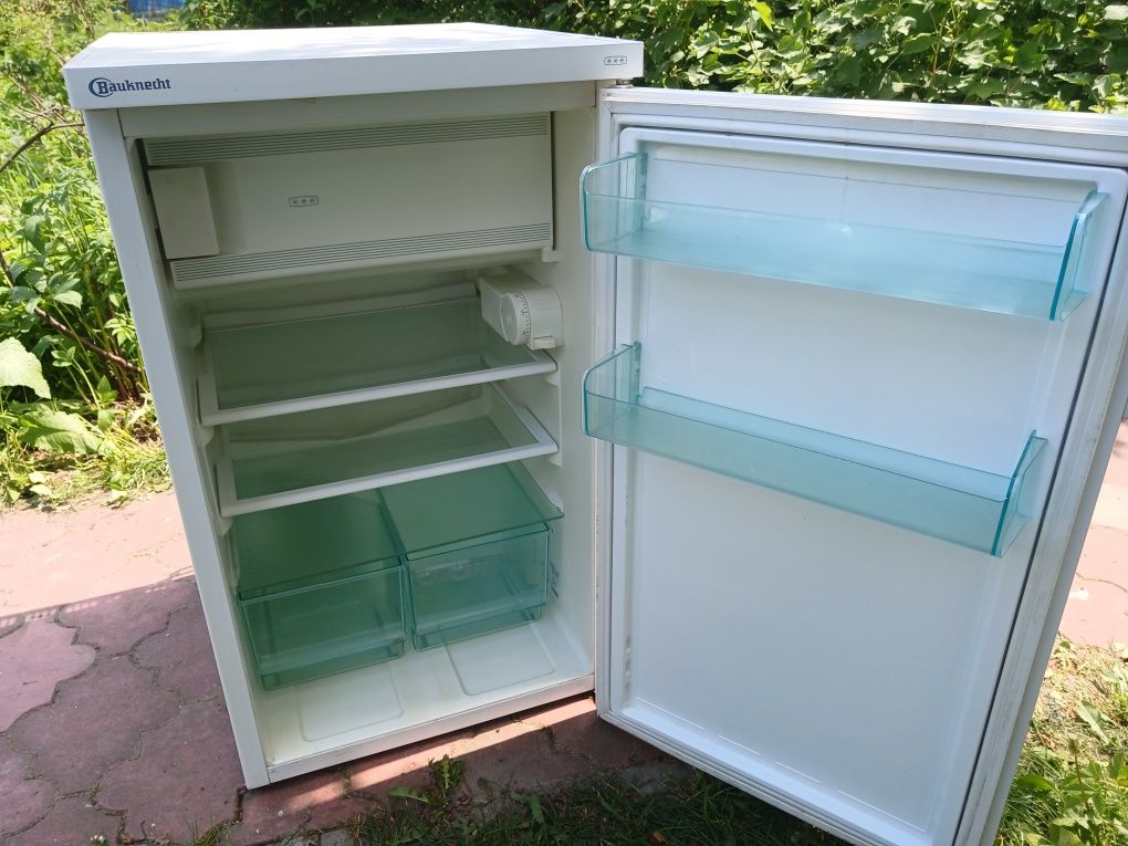 Холодильник німецький