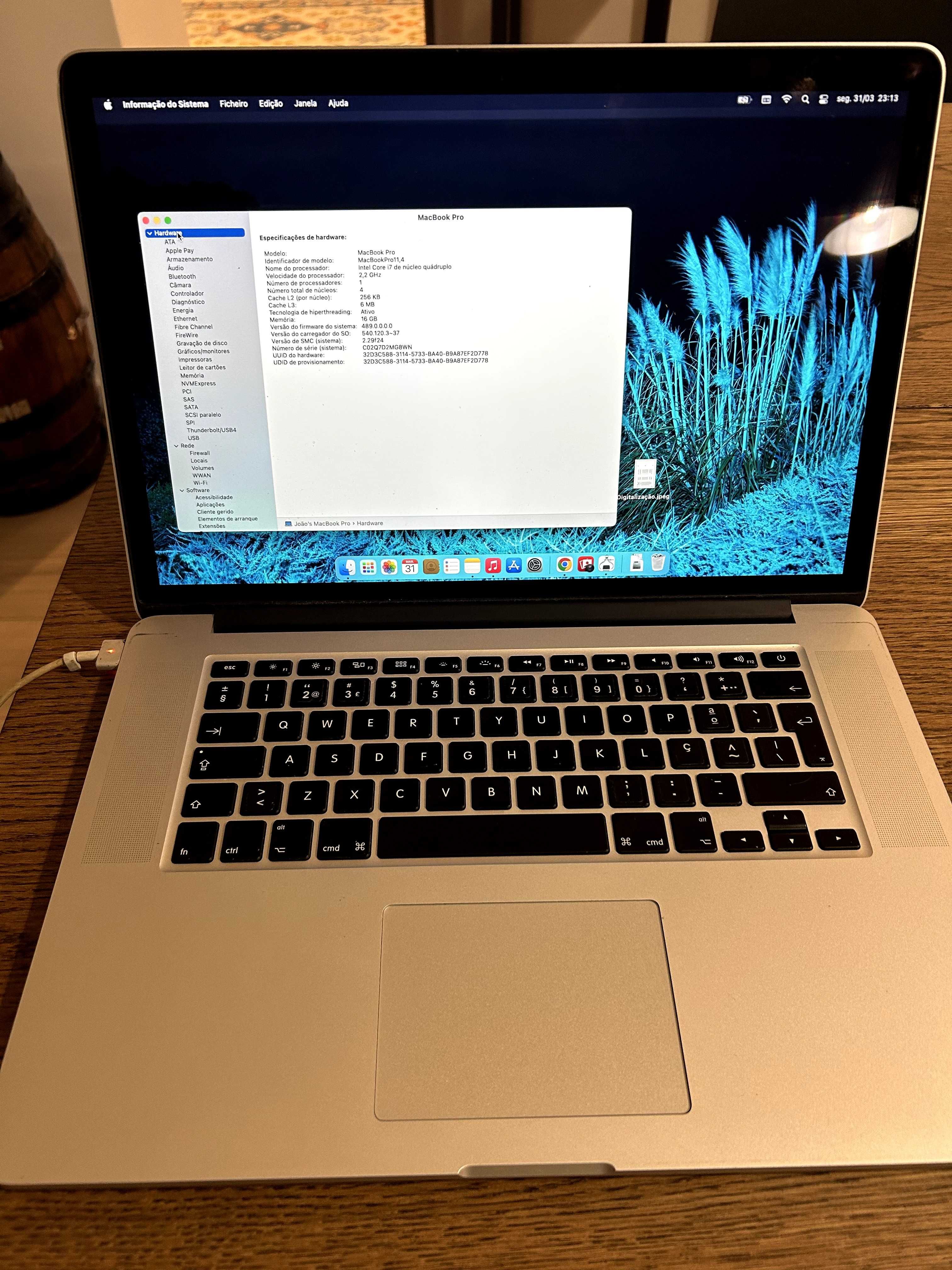 macBook Pro (Retina 15 polegadas, meados 2015)