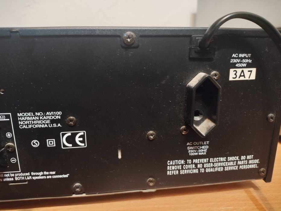 Wzmacniacz Harman Kardon AVI 100