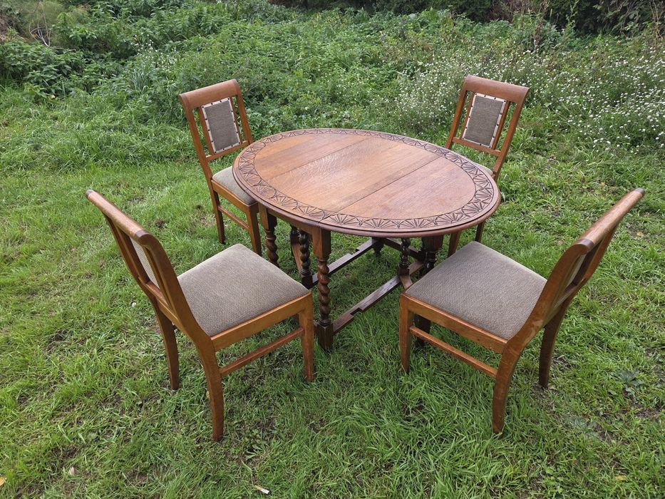 Stół dębowy z krzesłami niemcy