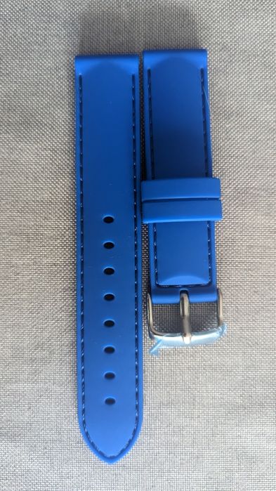 Nowy pasek gumowy do zegarka niebieski 20mm gruby przeszycie