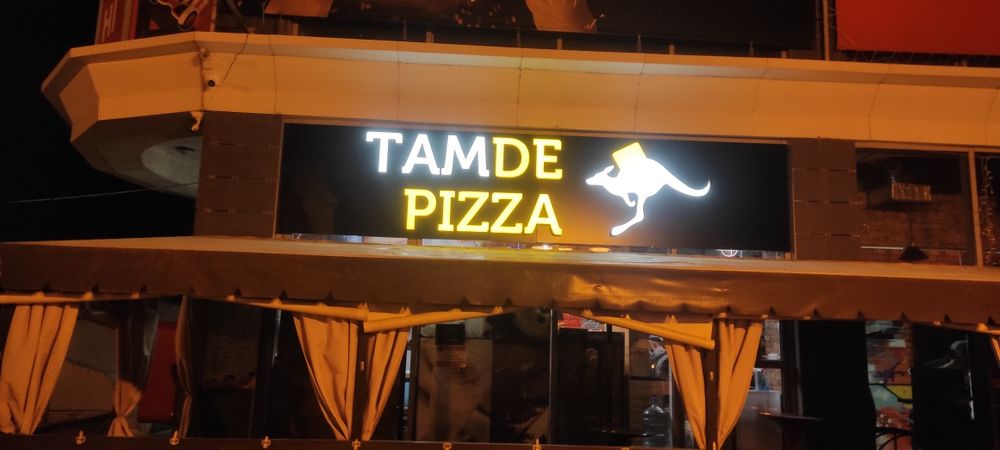 Монтаж реклами, поклейка плівки, натяжка банерів, монтаж лайтбоксів