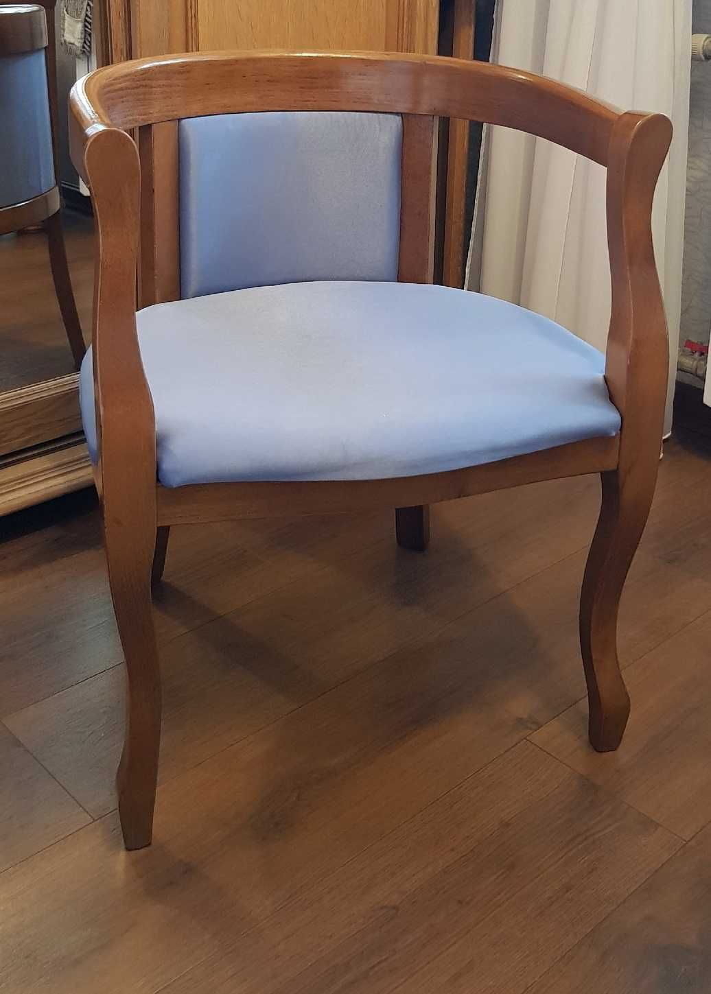 Продам кресло стул