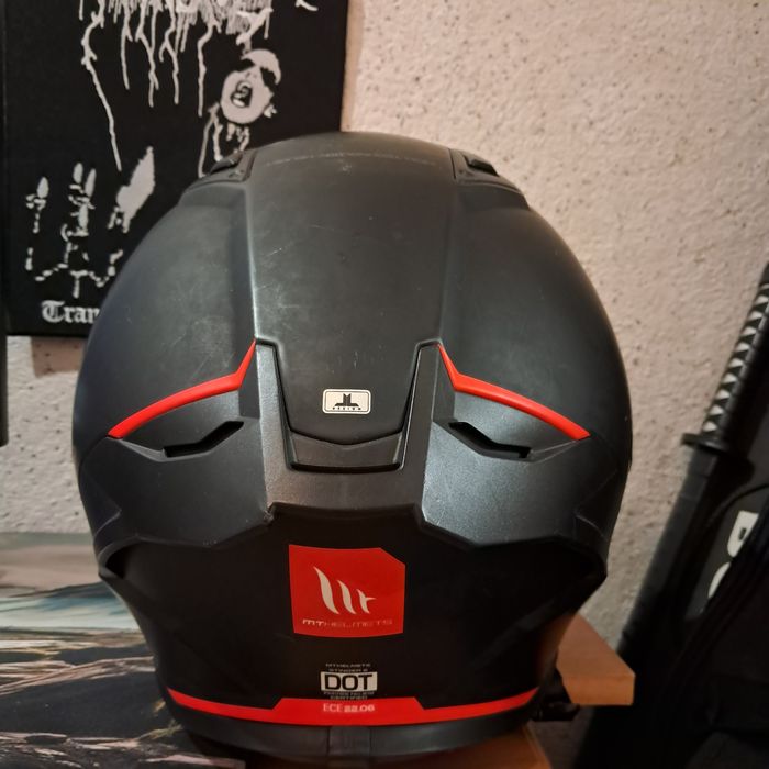 Мотошолом MT STINGER 2 A1 Solid Matt Black L