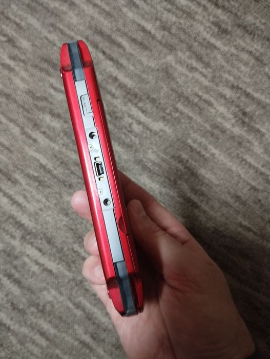 Sony psp 3008 portable