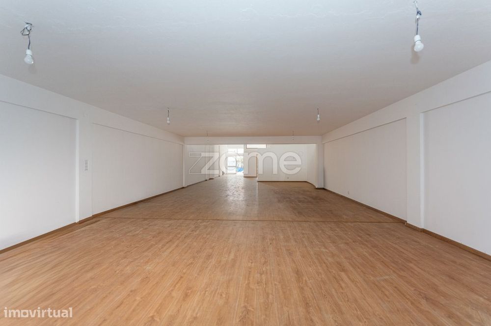 Espaço Comercial para Venda | Avenida 24, Espinho