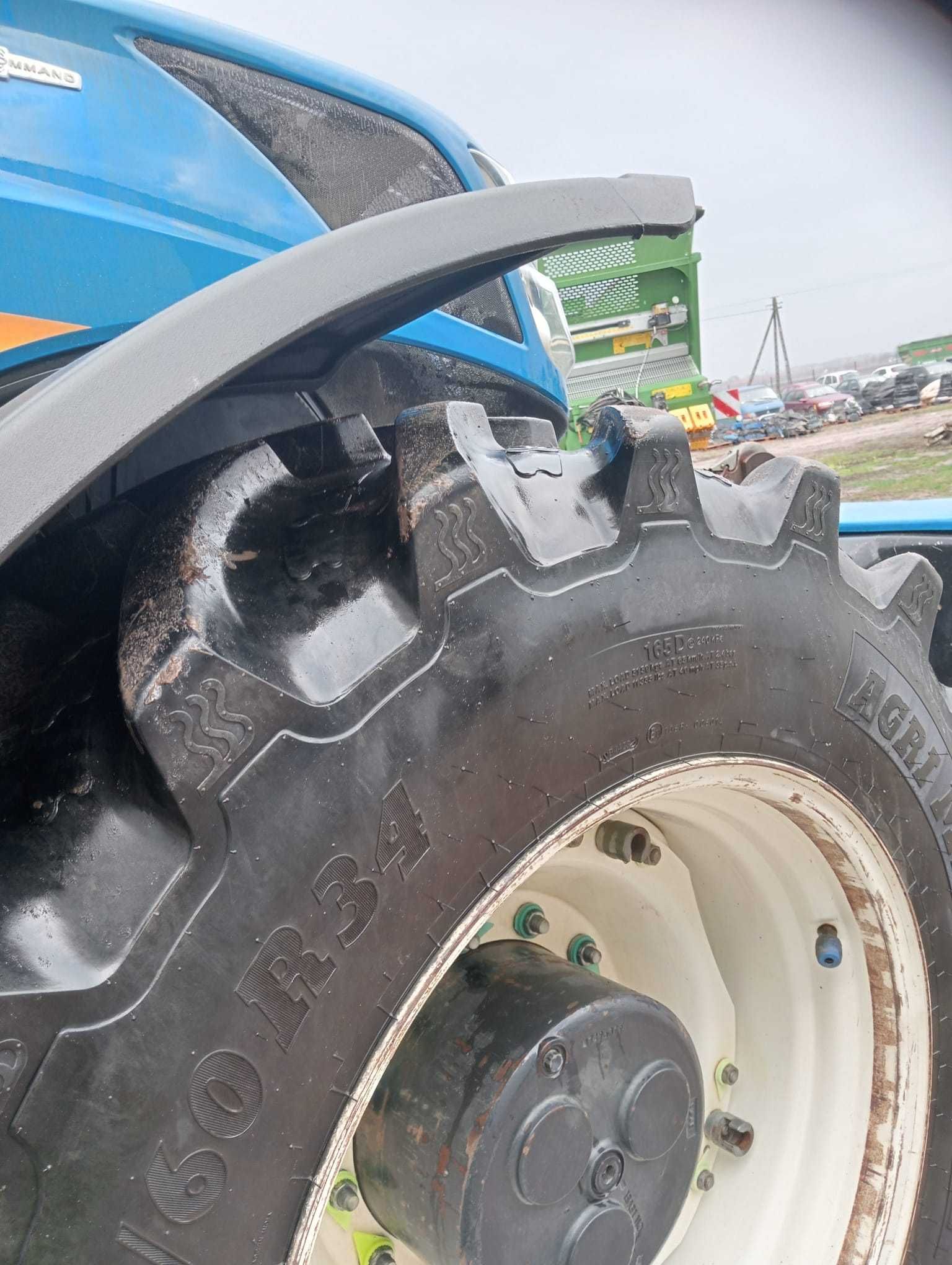 Ciągnik rolniczy  New Holland  T7. 315, Auto Command, brutto
