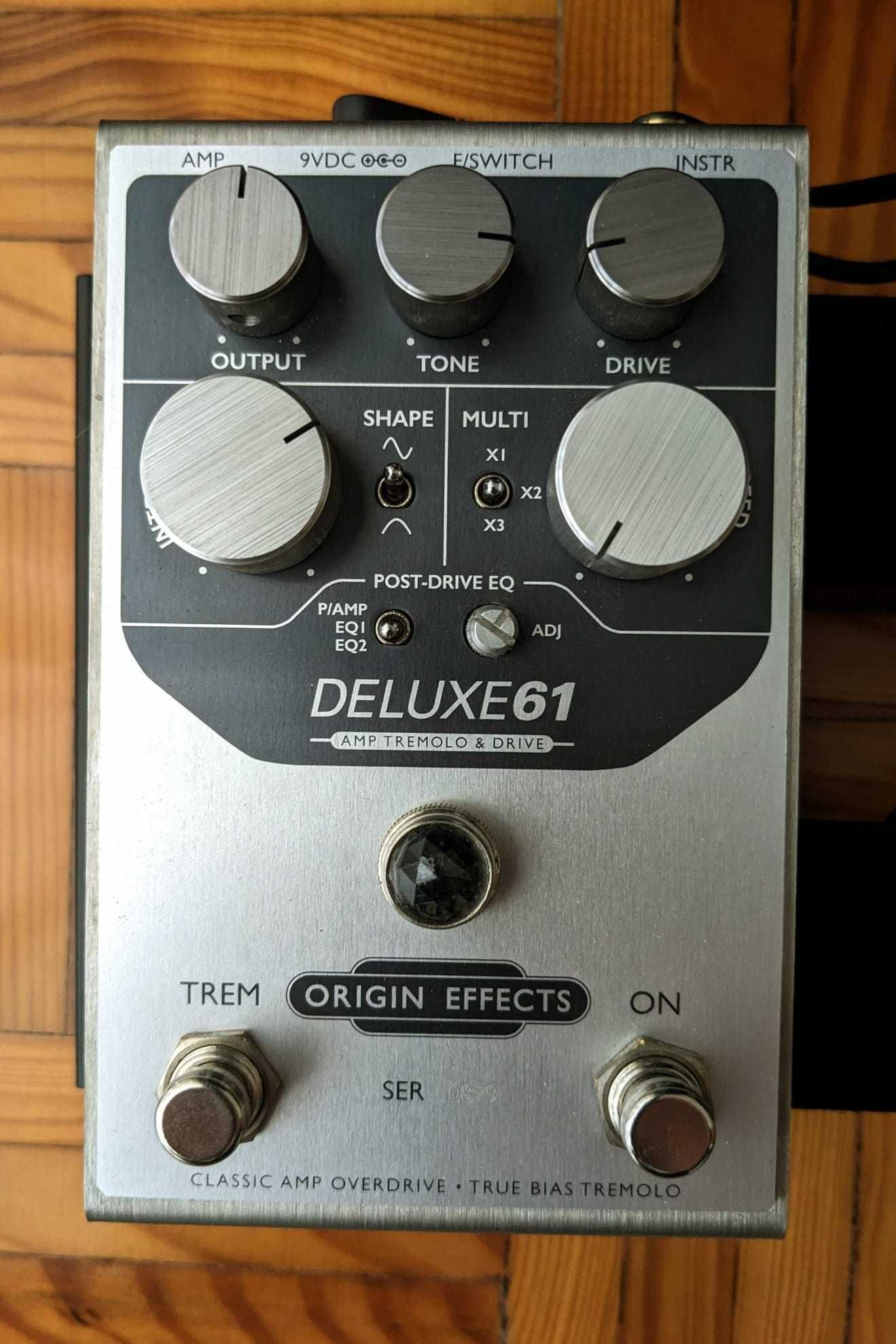 Origin Effects Deluxe61 - Overdrive e Trémolo