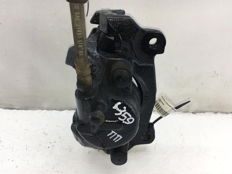 Суппорт передній правий LAND ROVER FREELANDER 2 L359 2010-2012 LR01538