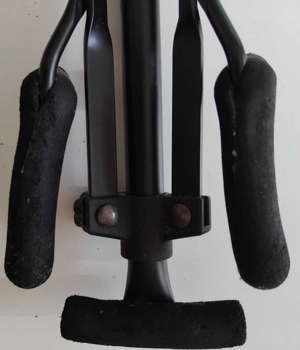 Suporte de guitarra Fender