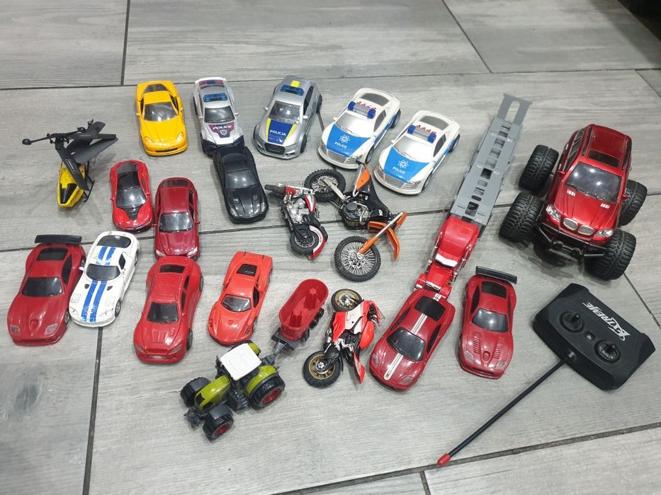 20szt autka motory + gratis bmw zdalnie sterowane