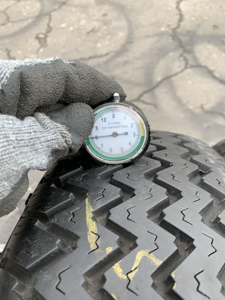 Шини 235/70 R15 Michelin 8мм 235 70 15