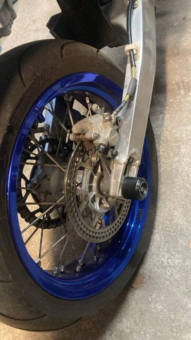 Suzuki DRZ 400 supermoto