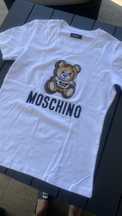 Tschirt Moschino