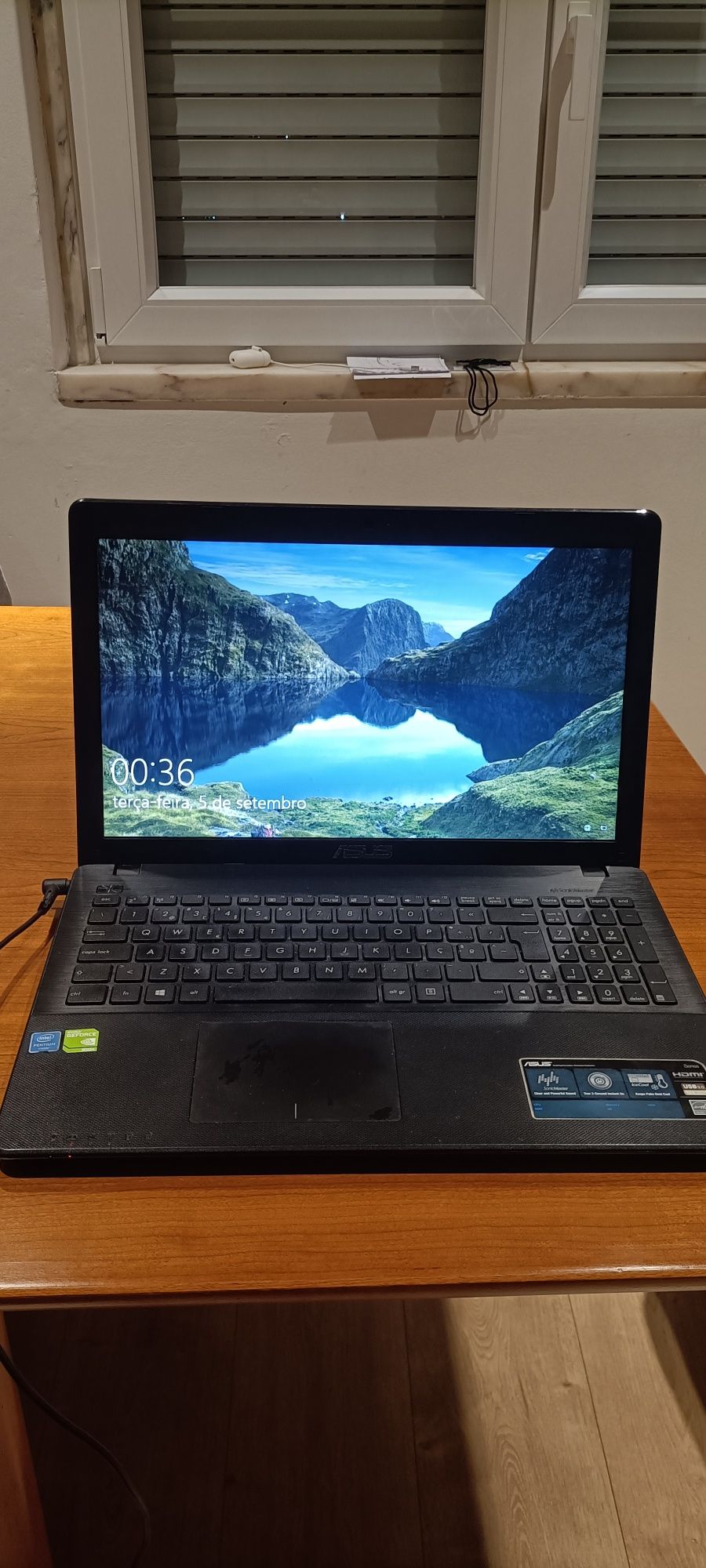 Asus X552MJ-SX005T (Preto)