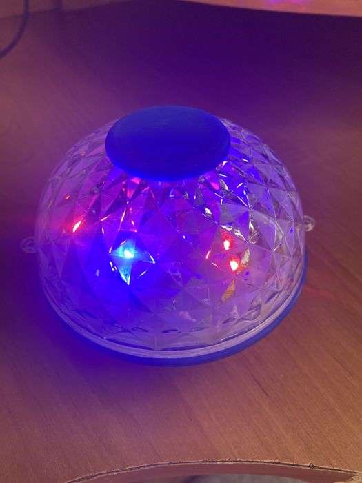 Блютуз колонка с подсветкой