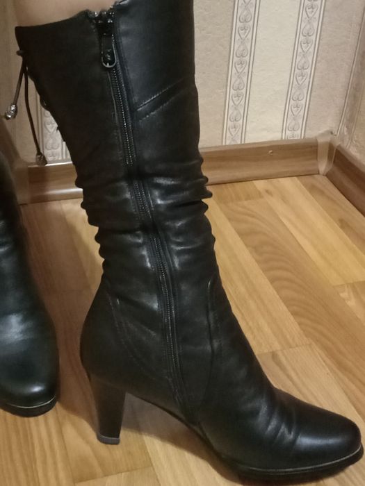 Сапоги женские зимние / 37 р.