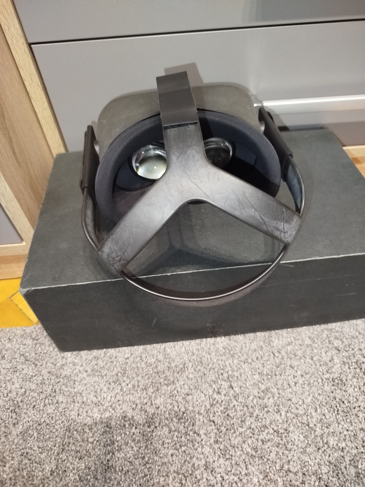 Oculus quest jak nowe 128gb + akcesoria