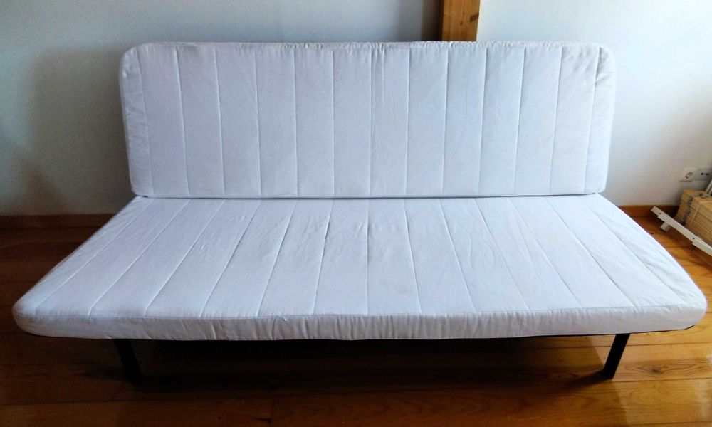 Sofá Cama de aço - IKEA - NYHAMN