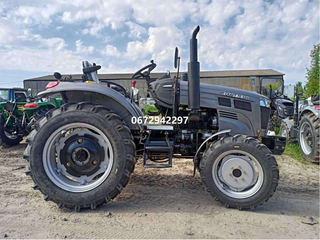 Мінітрактор Скаут ТЕ-504 Рівна підлога+Резина Armour+2 циліндра+Реверс