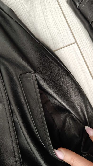 Płaszcz z Imitacji Skóry Reserved Czarny M Nowy