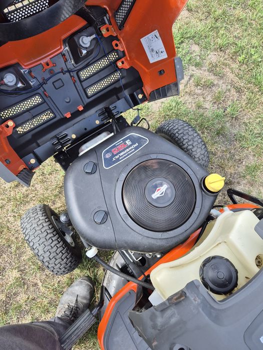 Kosiarka traktorek ciągniczek husqvarna cth126 z niemiec.