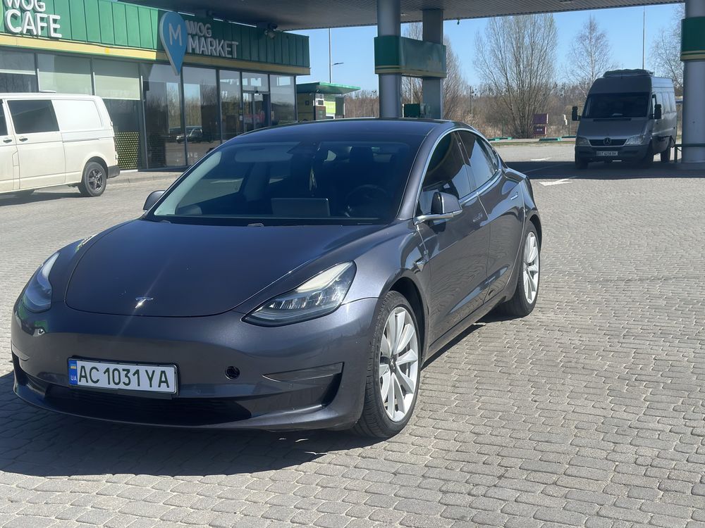Tesla Model 3 2018 long Range 75