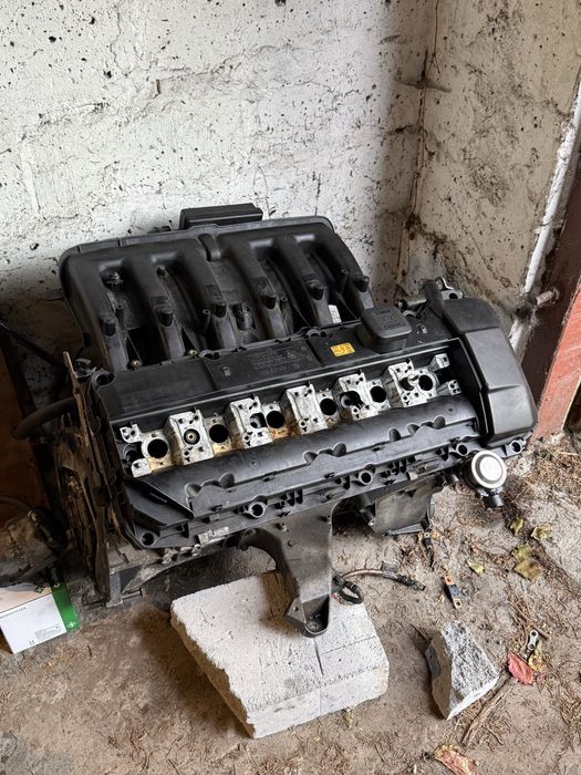 Silnik M54B25 brak kompresji 4 cylinder