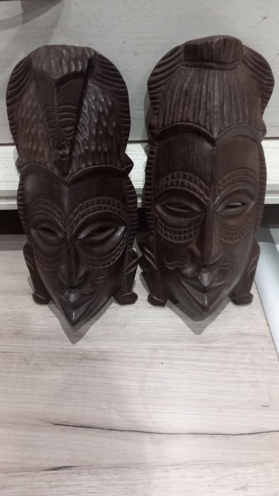 Dwie rzeźby do powieszenia 27 x 17