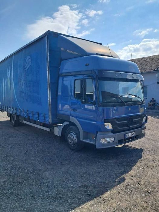 Sprzedam Mercedesa Atego 822 z przyczepą