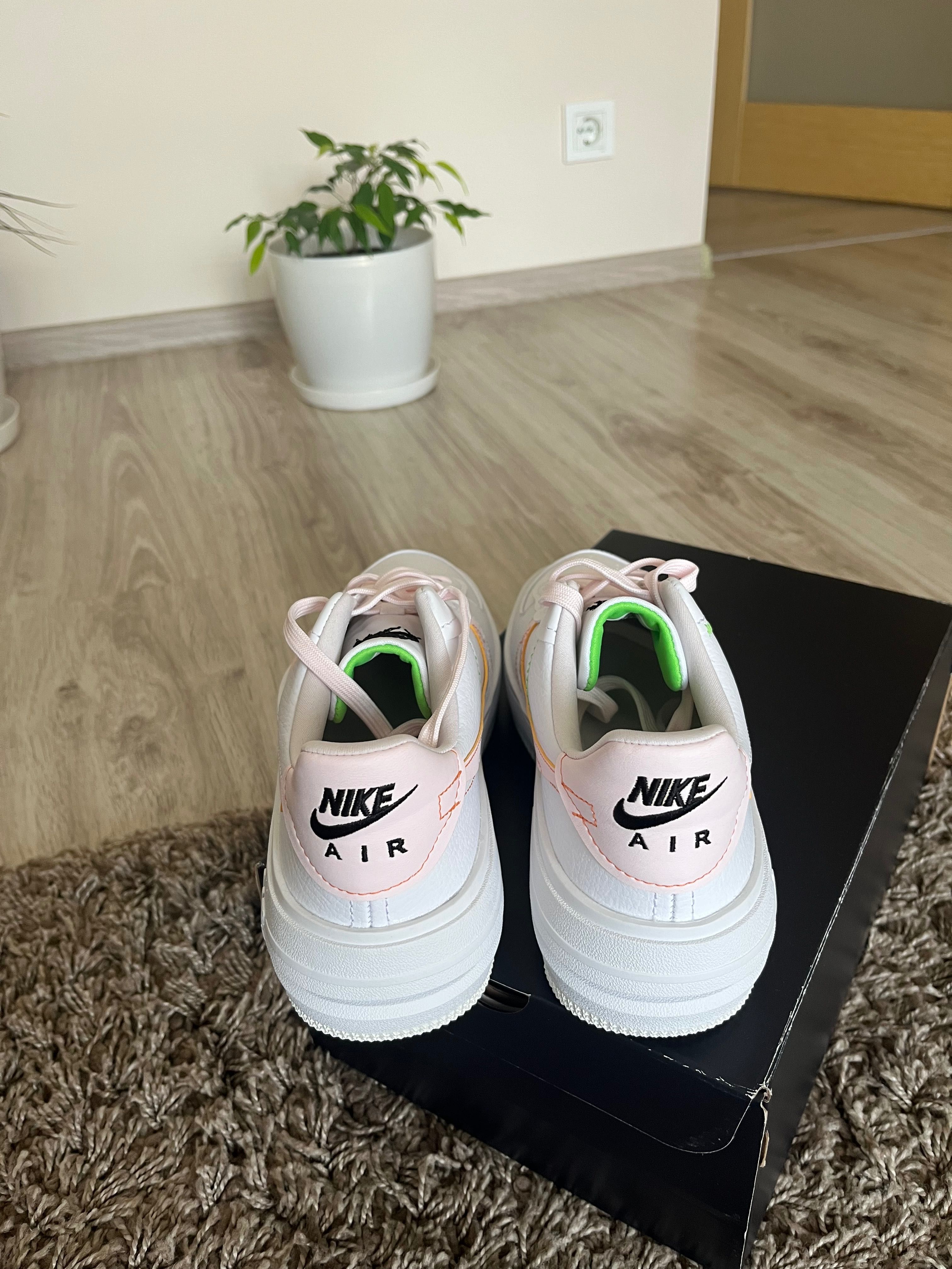 Кросівки NIKE оригінал