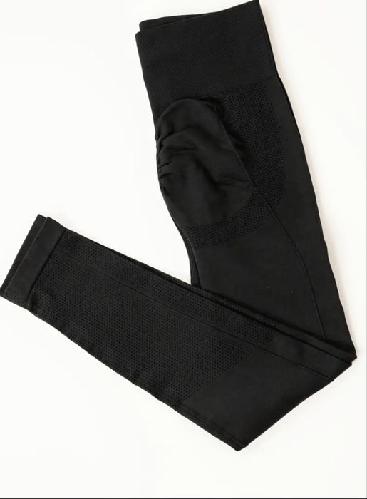 Продам чорні легінси